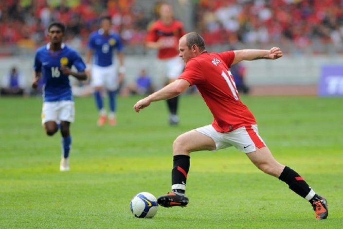 Rooney 4/1 for the first goal