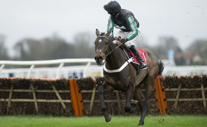 Altior enhanced to 6/1 to win the Arkle - Paddy Power 
