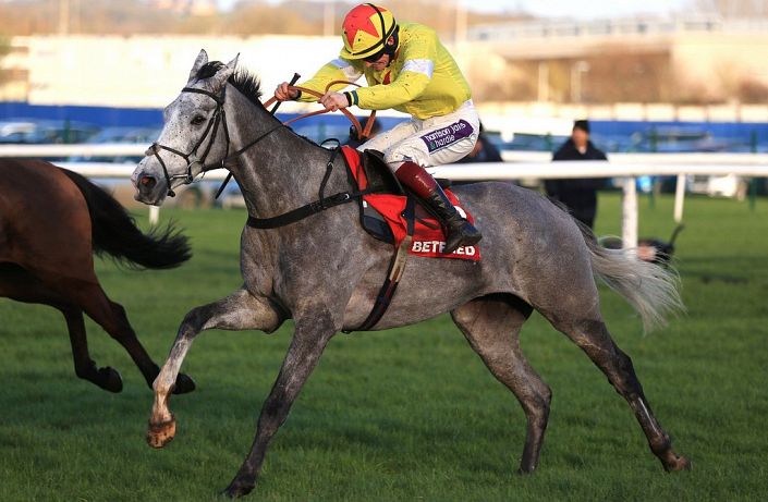 JLT Chase - Money Back If You Lose with Sky Bet